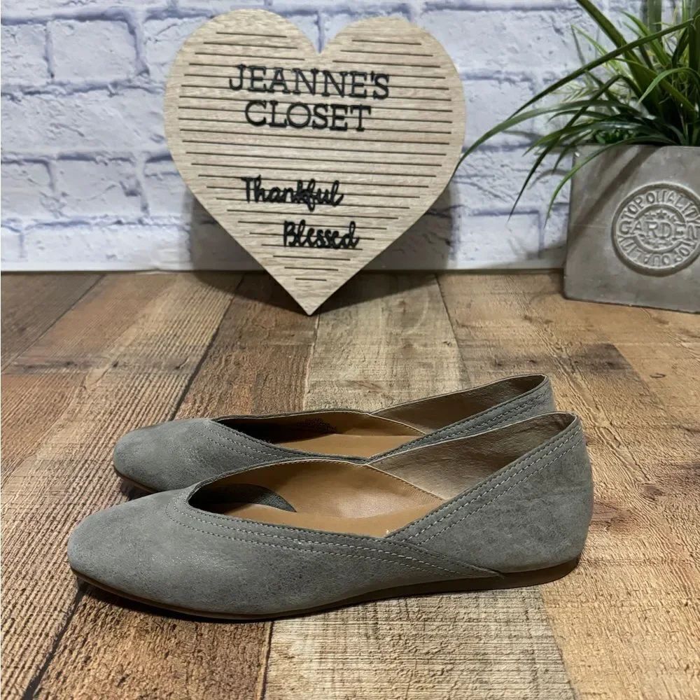 Lucky Brand Womens Alba Flat